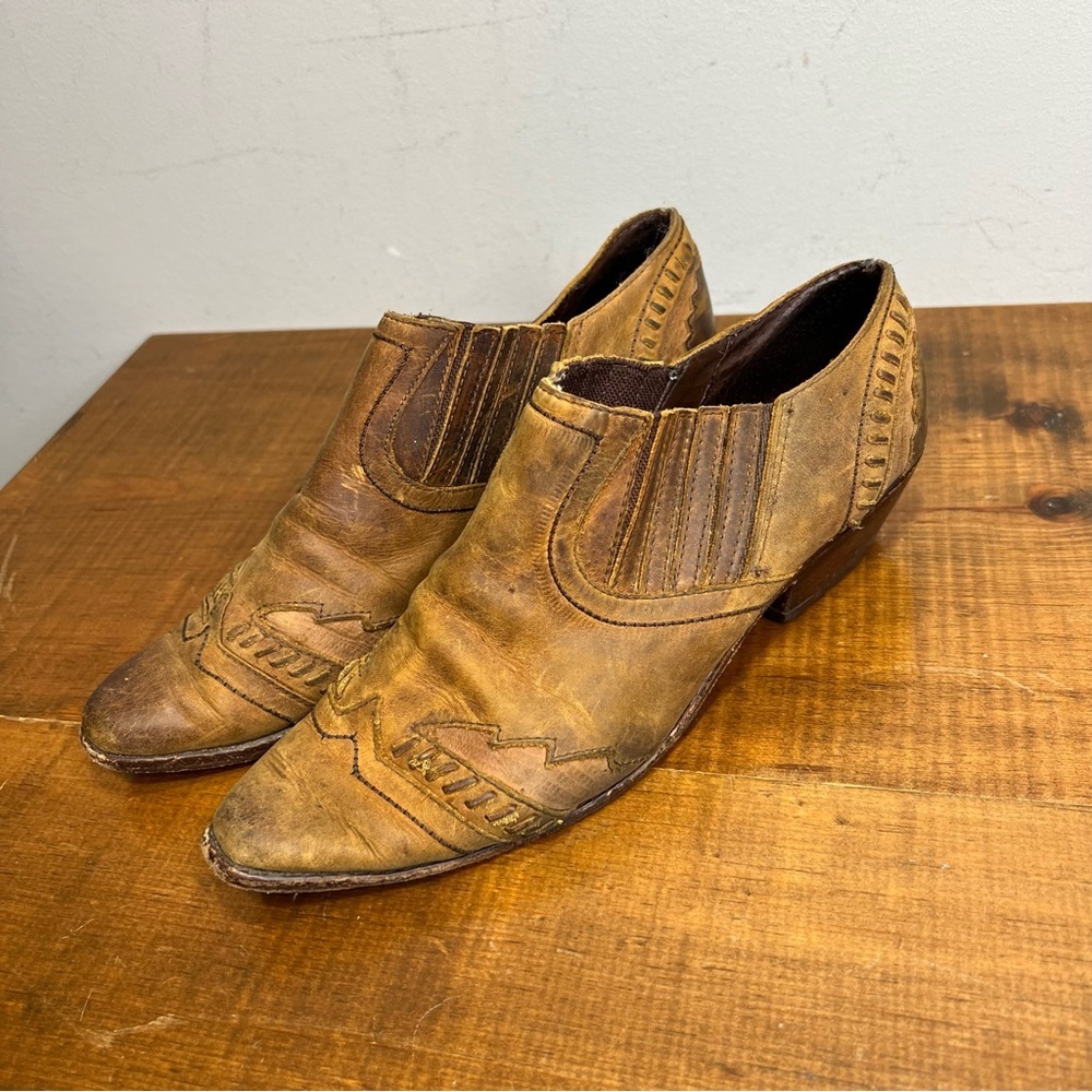 Circle S Vintage Western Ankle Boots, Brown